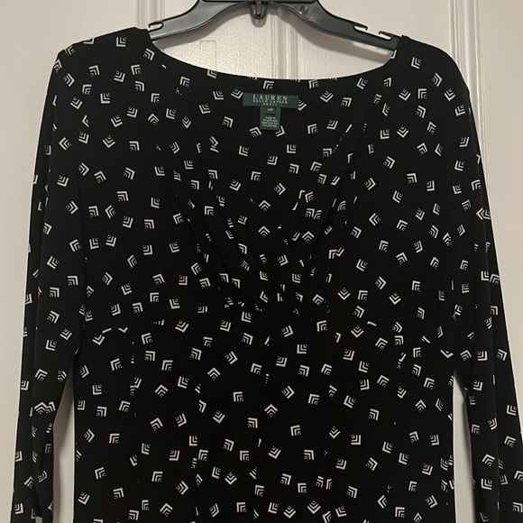 Lauren Dress in 14P - Picture 2 of 5